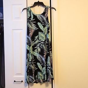 COPY - Knee length floral/luau dress